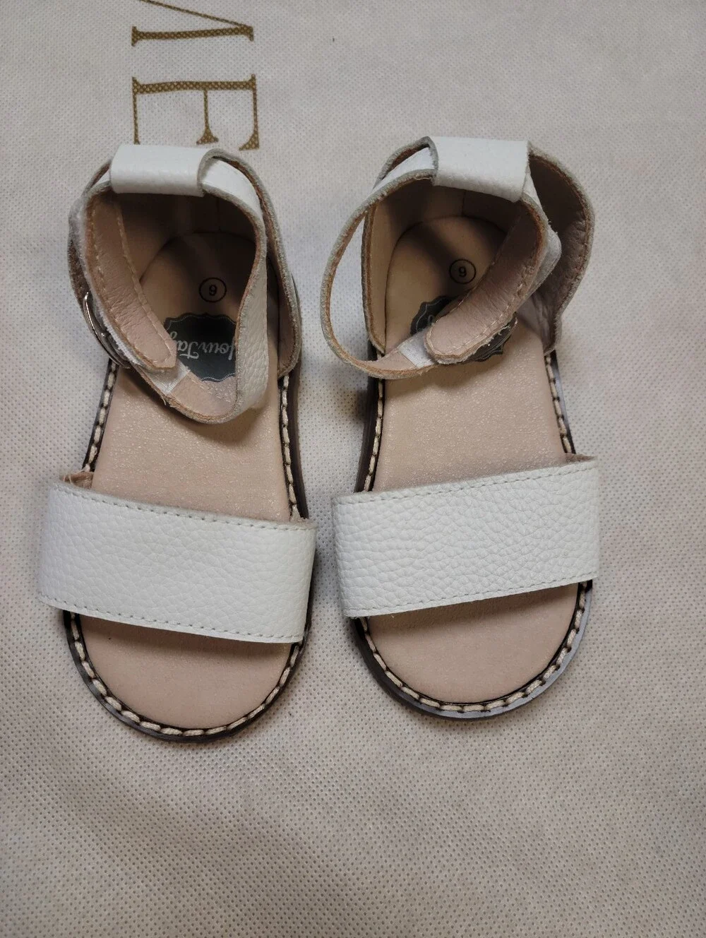 NEW Your Tay White Sandals 6c
